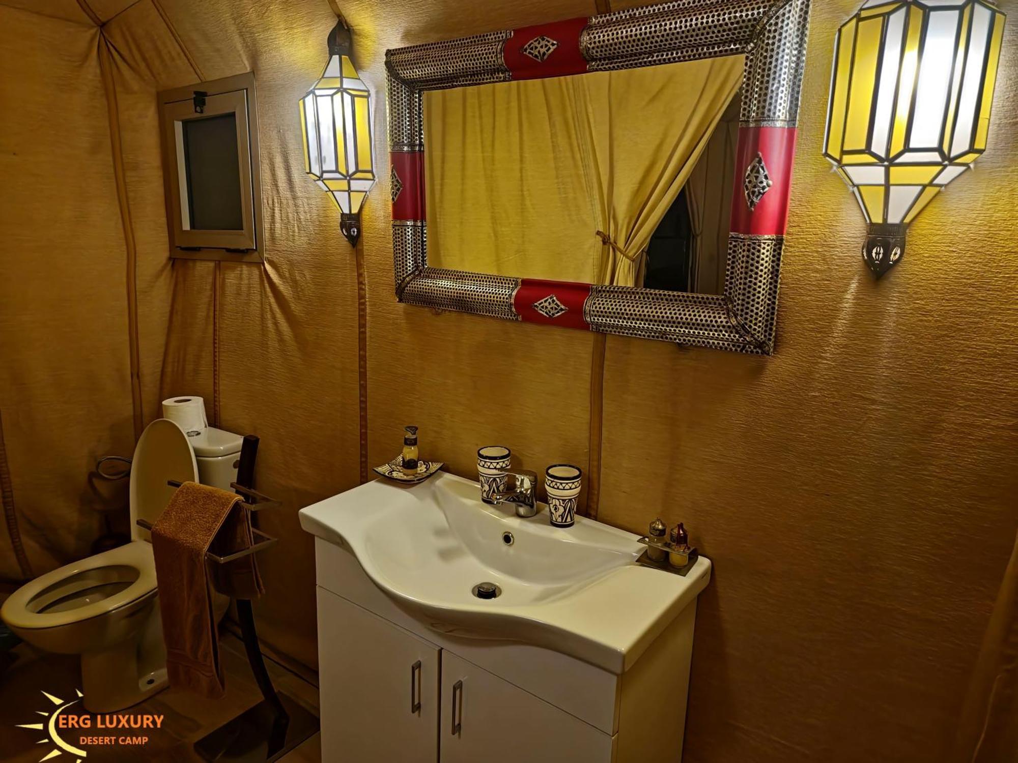 Saharian Luxury Camp Hotel Merzouga Bagian luar foto
