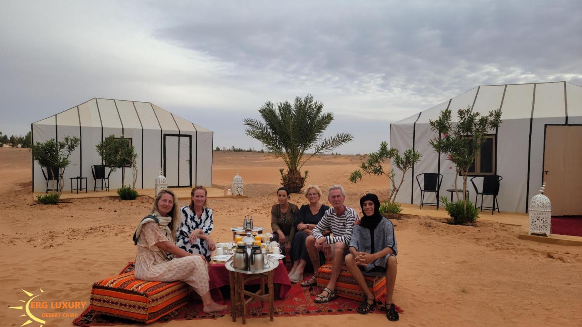 Saharian Luxury Camp Hotel Merzouga Bagian luar foto
