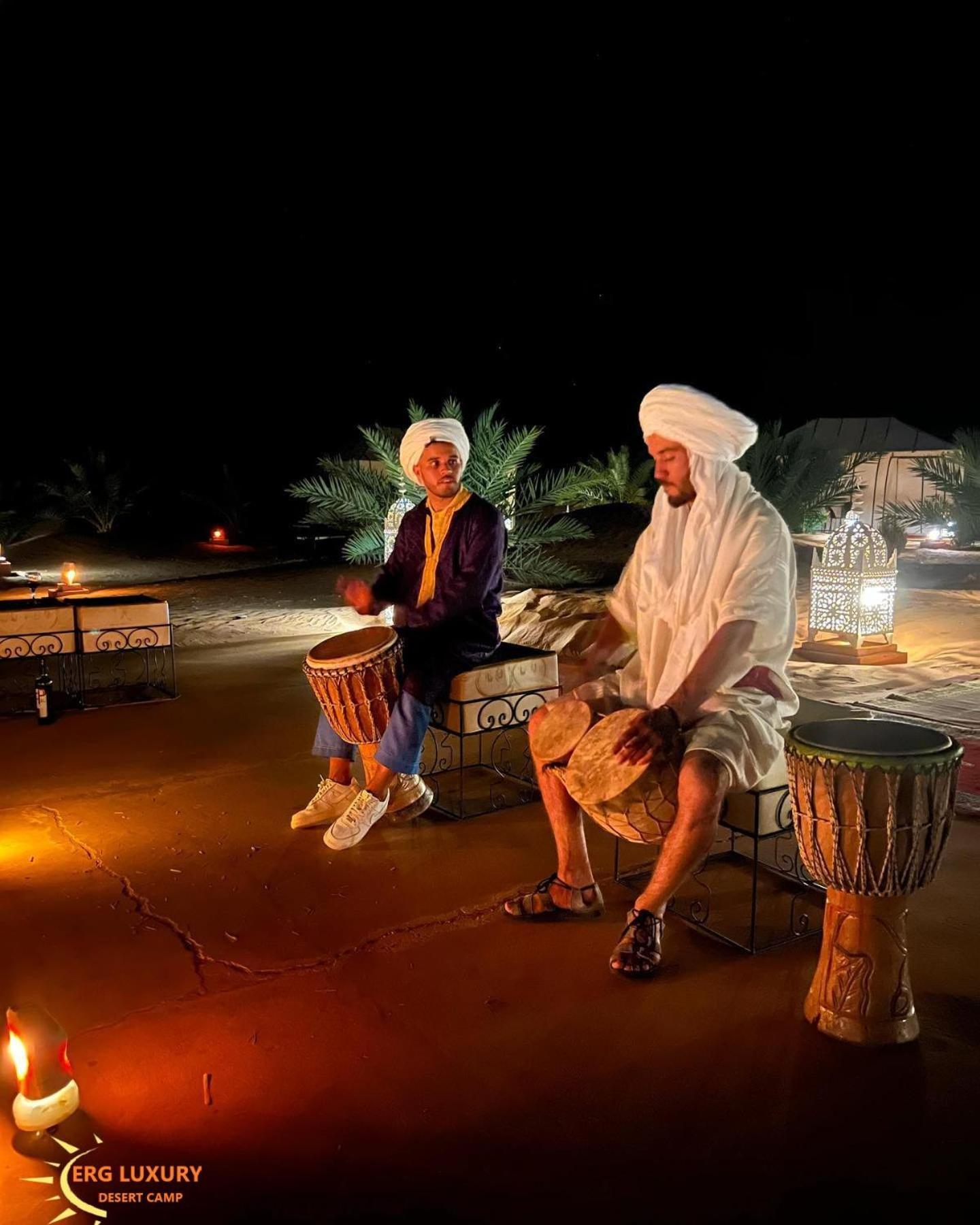 Saharian Luxury Camp Hotel Merzouga Bagian luar foto